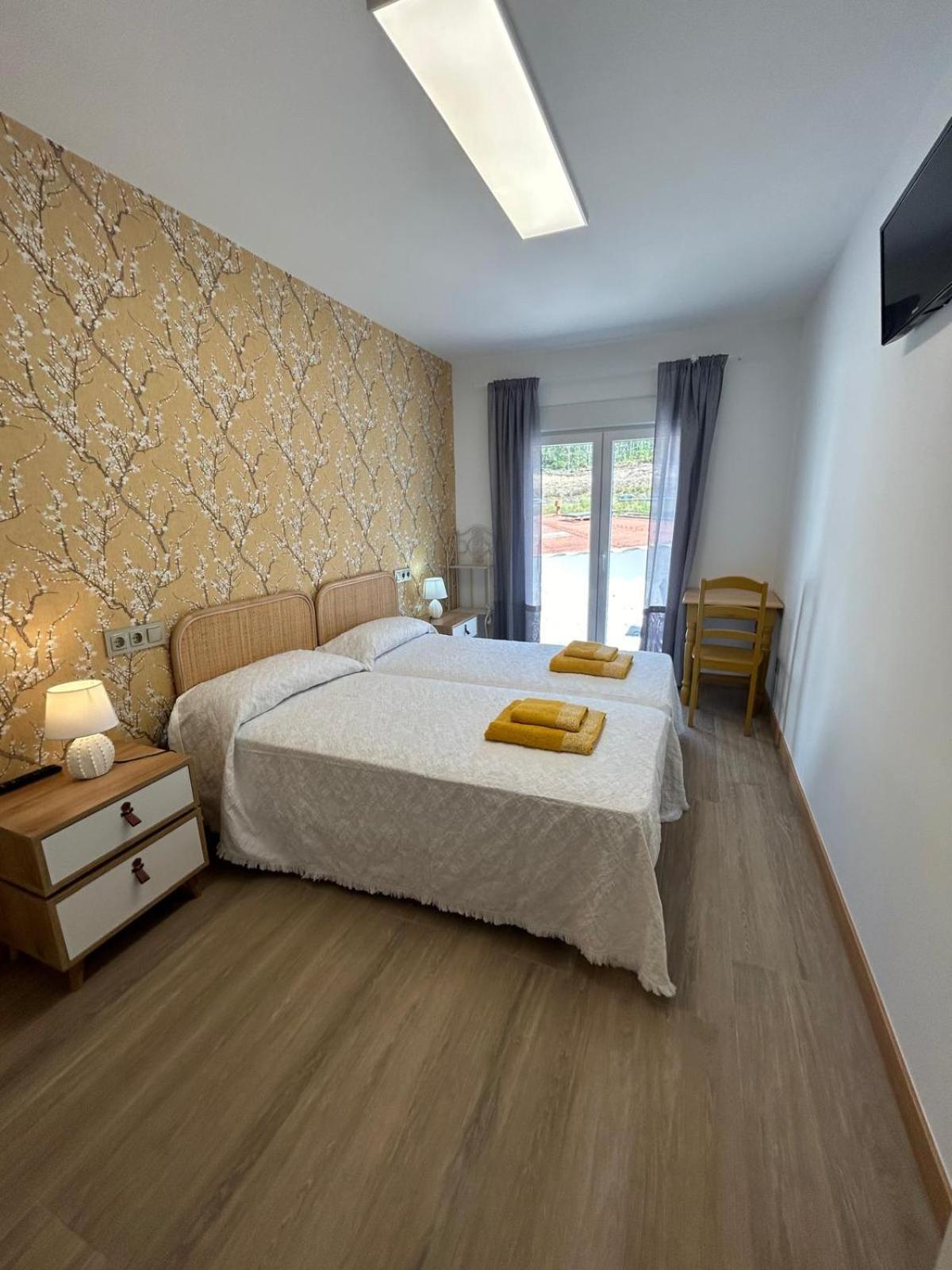 Apartamentos Torres Del Milladoiro Ames Екстер'єр фото