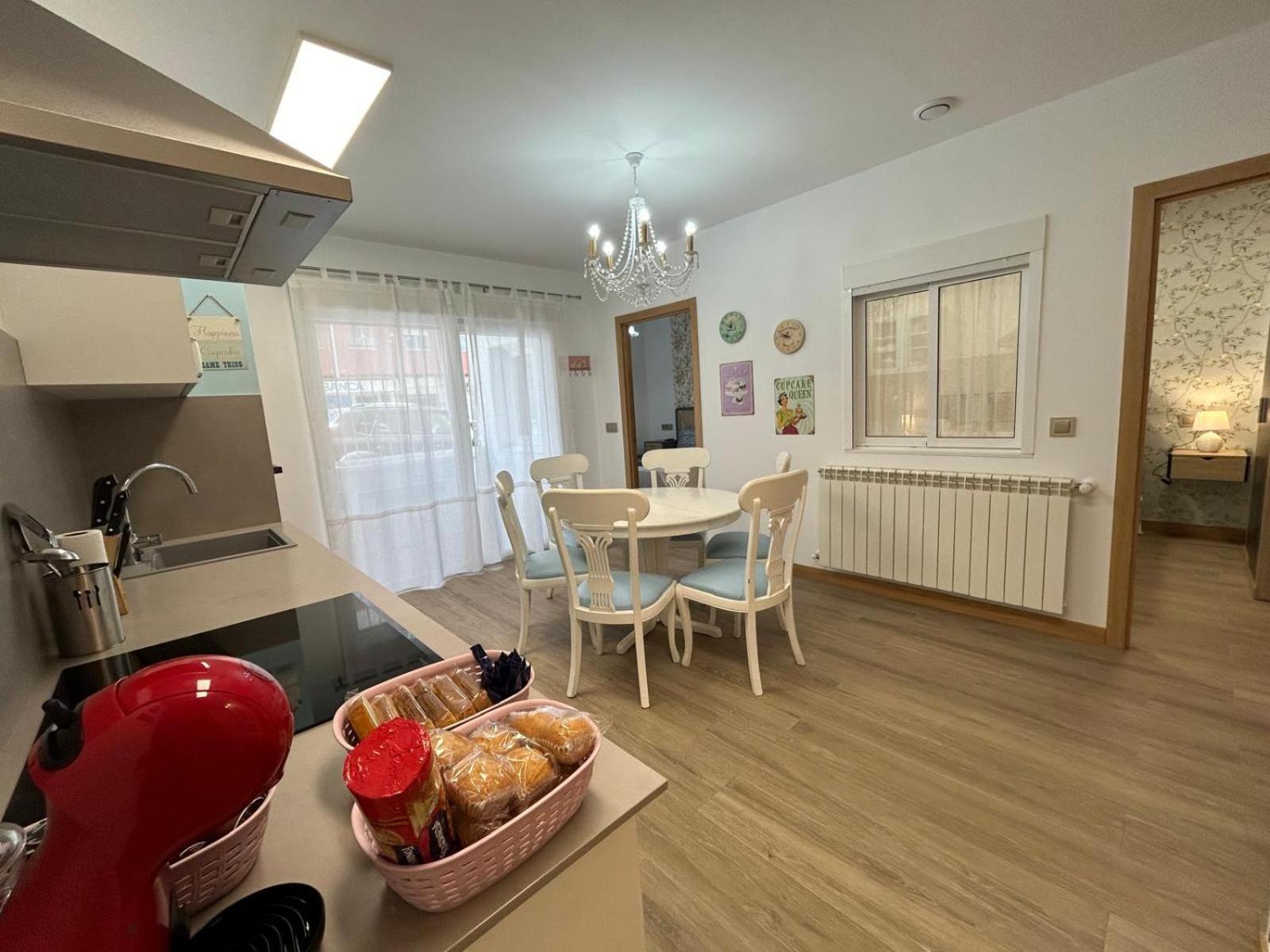 Apartamentos Torres Del Milladoiro Ames Екстер'єр фото