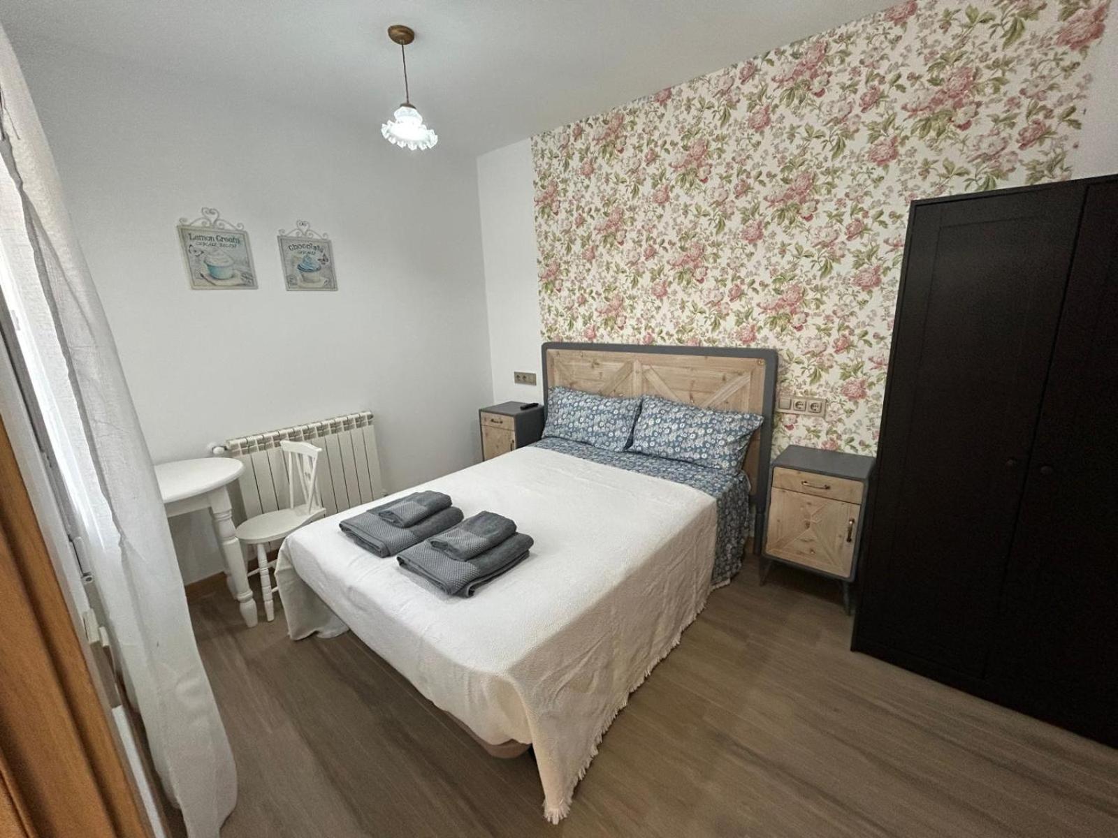 Apartamentos Torres Del Milladoiro Ames Екстер'єр фото